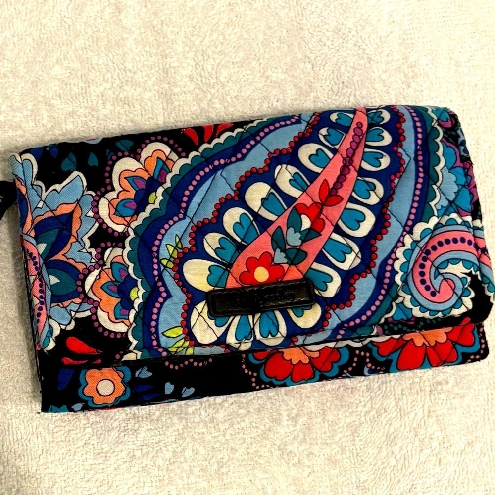 Vera Bradley Colorful Floral Women's Wallet
